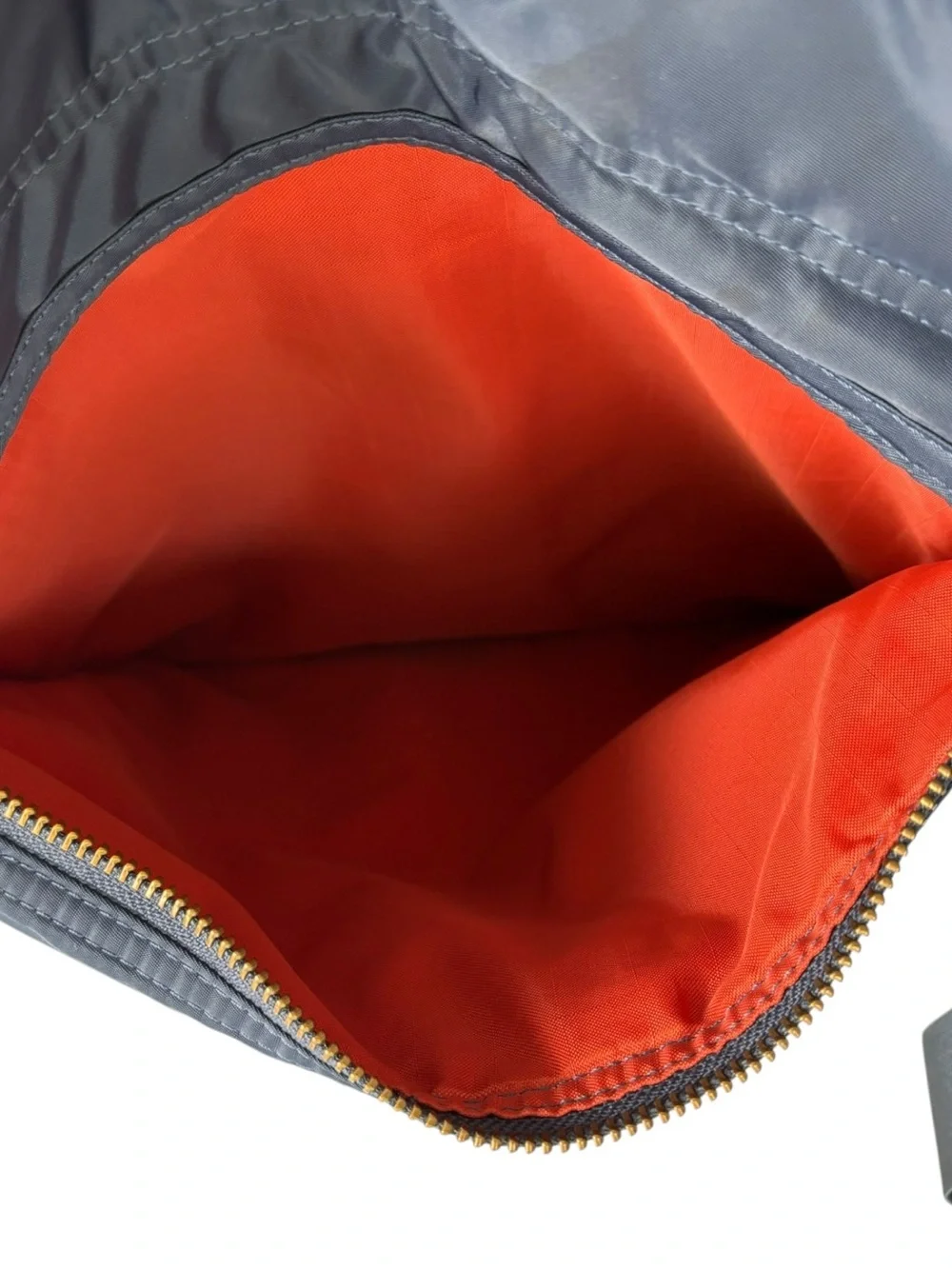 Gregory The Ascend Tote Bag 2-way urban shoulder bag Blue on orange interior